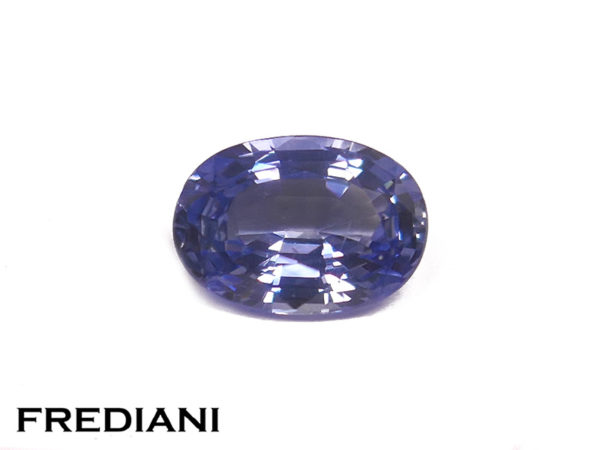 Saphir bleu ovale