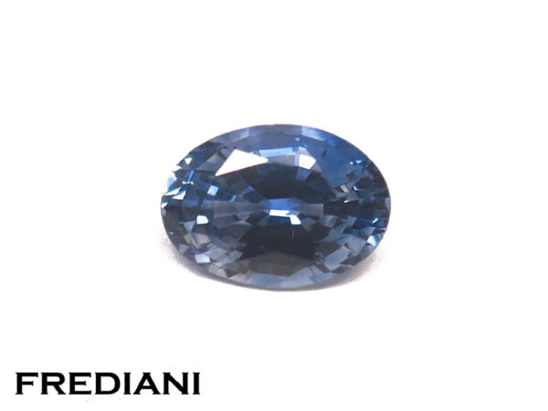 Saphir bleu ovale