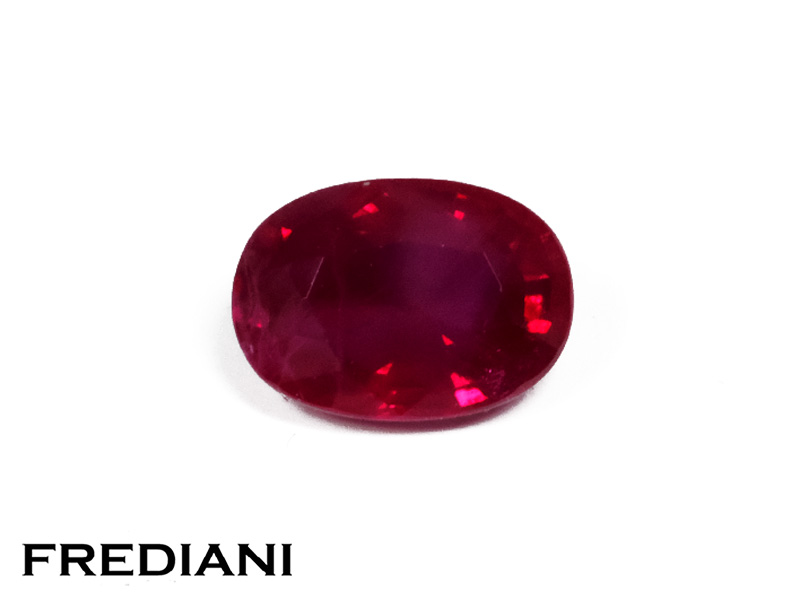 Rubis ovale certifié