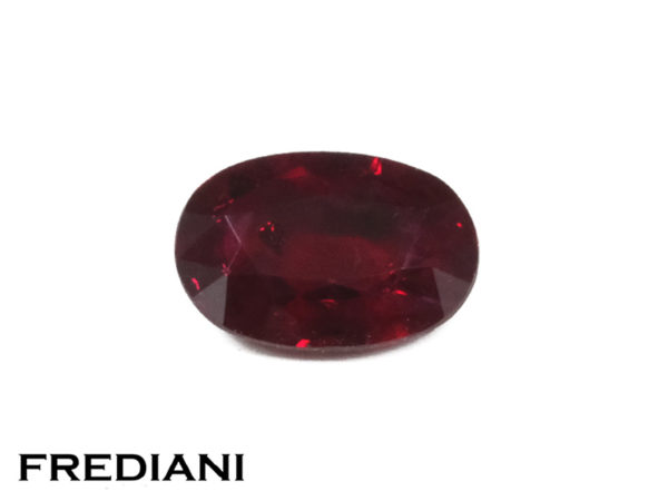 Rubis ovale certifié