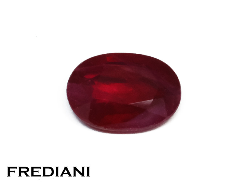 Rubis ovale certifié