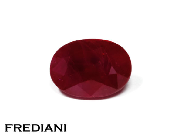 rubis ovale certifié