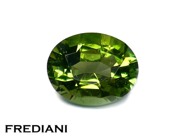 Tourmaline verte ovale naturelle
