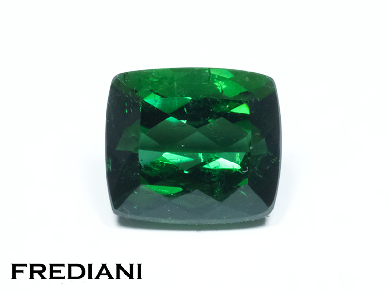 Tourmaline verte coussin naturelle