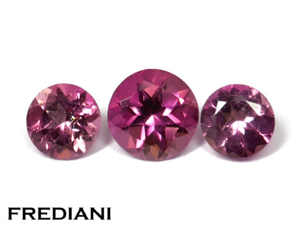 Lot de tourmalines rondes naturelles