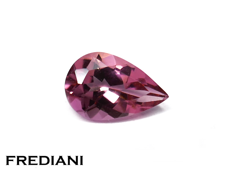 Tourmaline rose poire naturelle