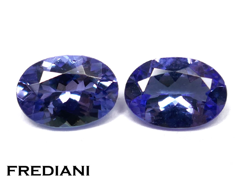 Paire de tanzanites ovales