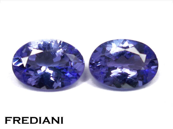 Paire de tanzanites ovales