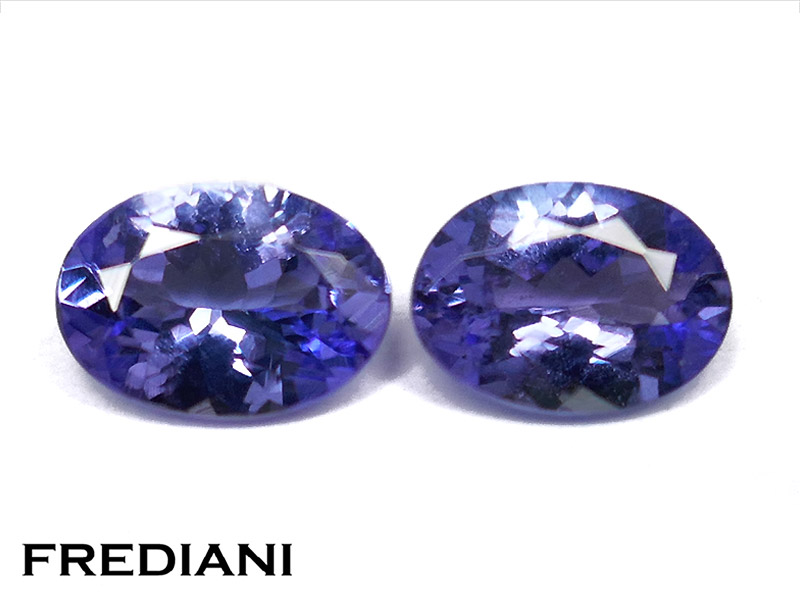 Paire de tanzanites ovales