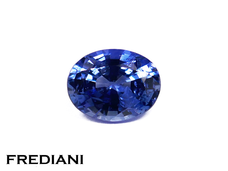 Saphir bleu ovale