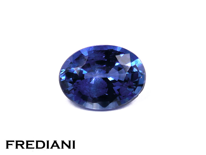 Saphir bleu ovale