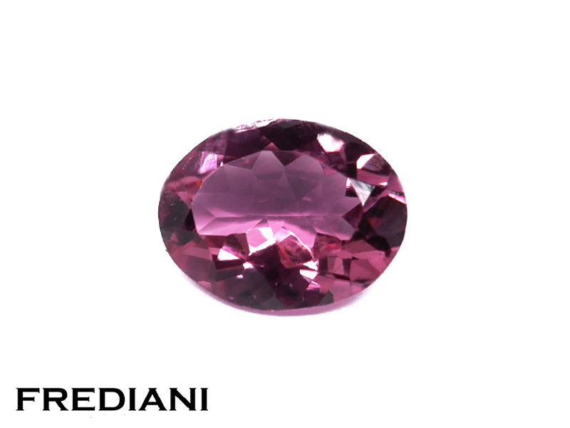 Tourmaline rose ovale naturelle