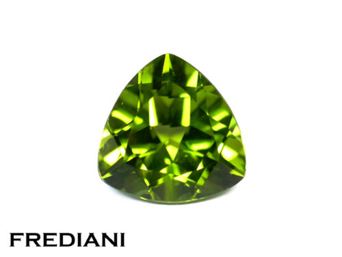 Péridot troïdia naturel