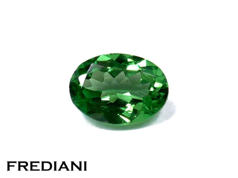 Grenat tsavorite ovale naturel