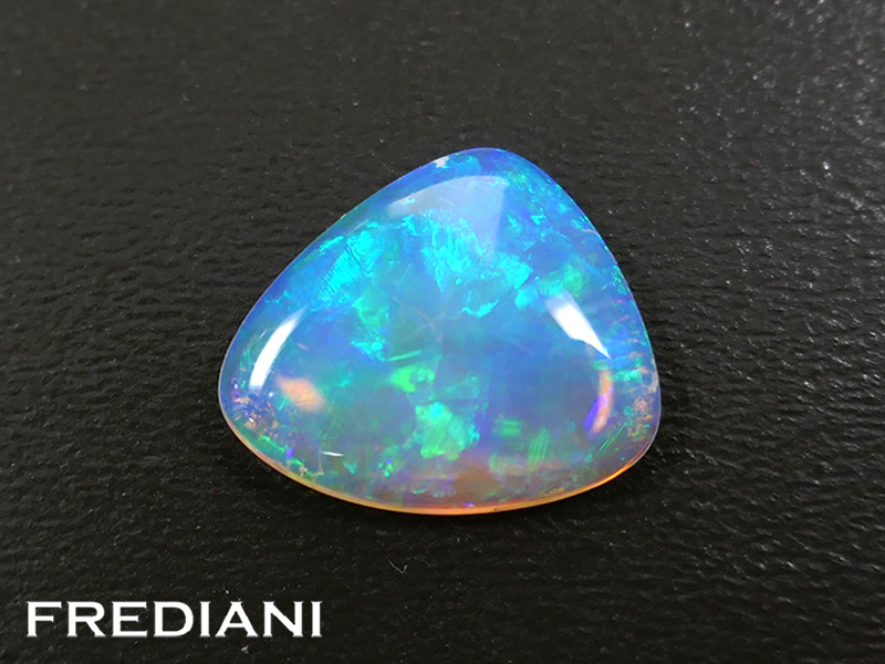 Opale cristal d'Australie naturelle