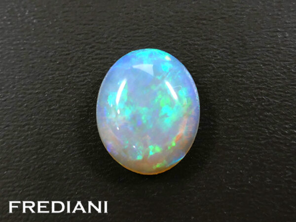 Opale cristal d'Australie cabochon naturelle