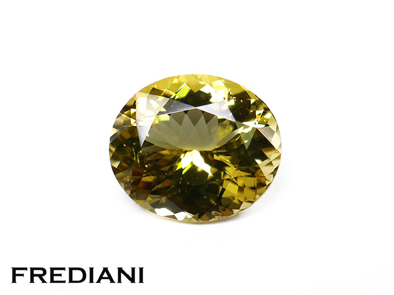 Béryl jaune ovale naturel