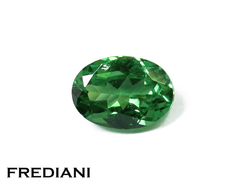 Grenat tsavorite ovale naturel