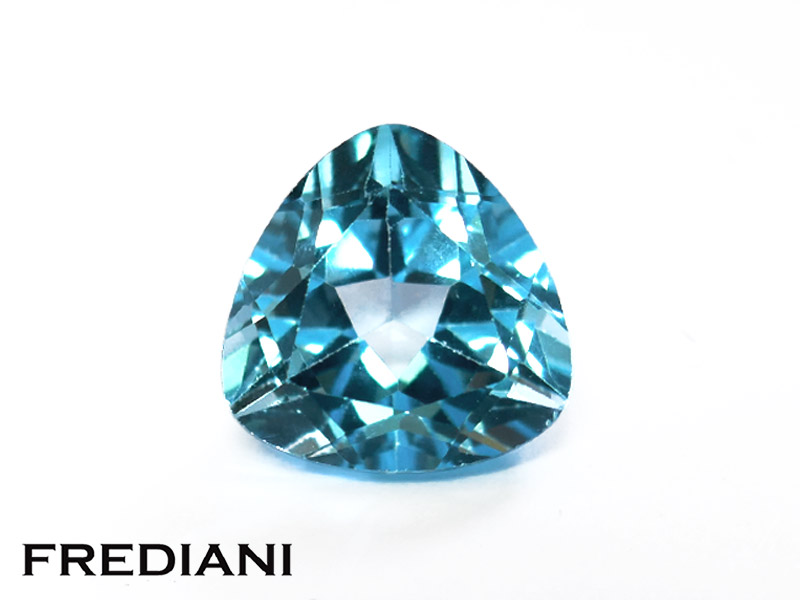 Topaze bleue troïdia