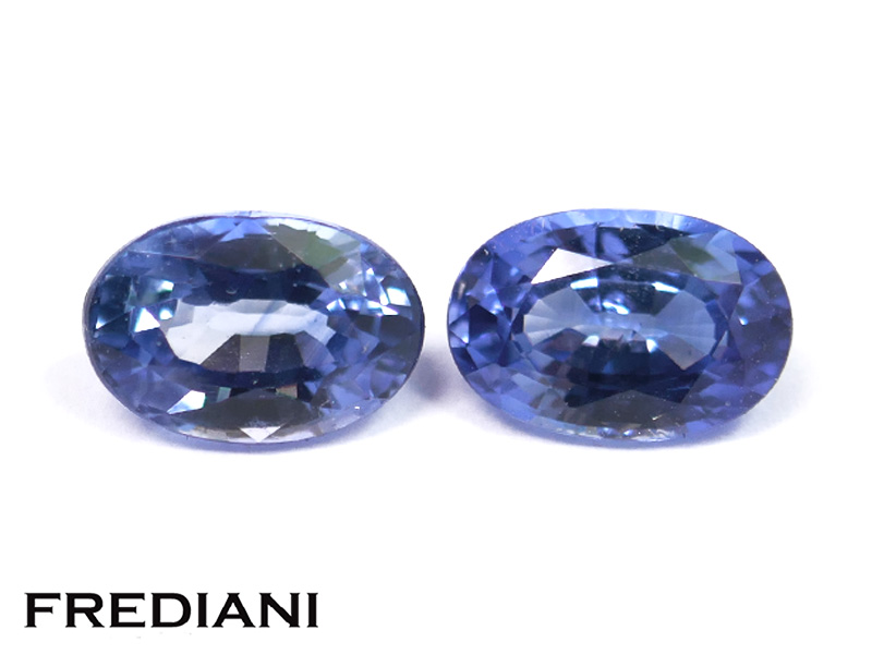 Paire de saphirs bleus ovales