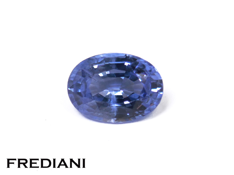 Saphir bleu ovale
