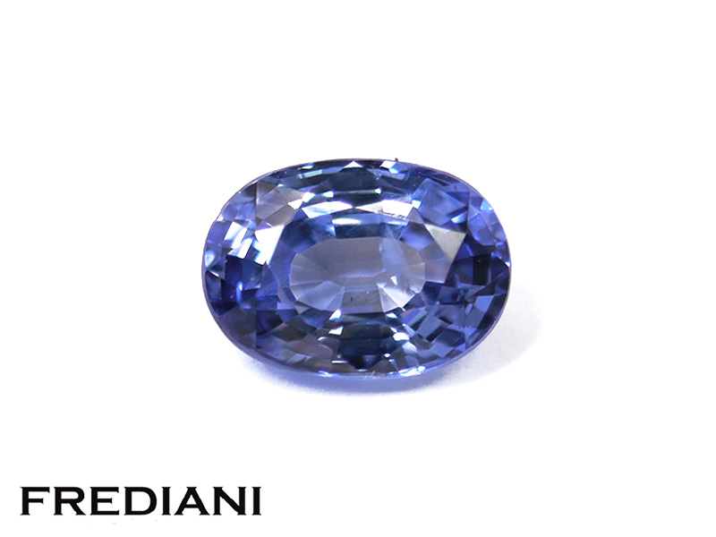 Saphir bleu ovale