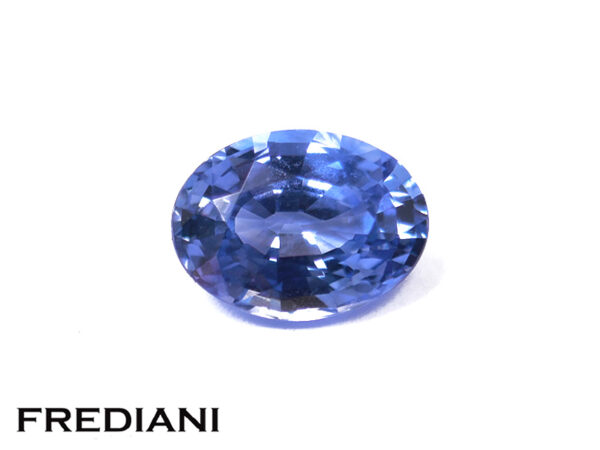Saphir bleu ovale