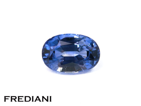 Saphir bleu ovale 62x42 de 0.74 carat
