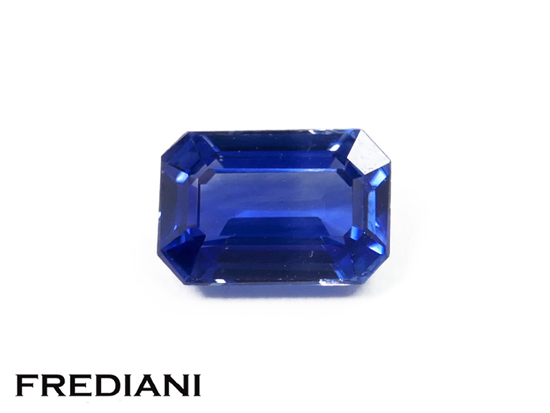 Saphir bleu rectangulaire