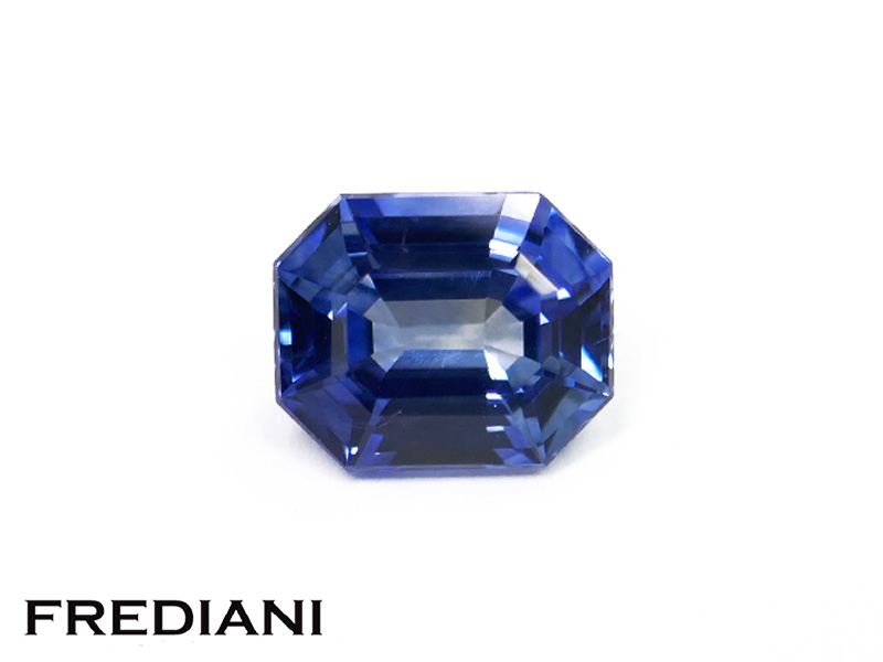 Saphir bleu rectangulaire