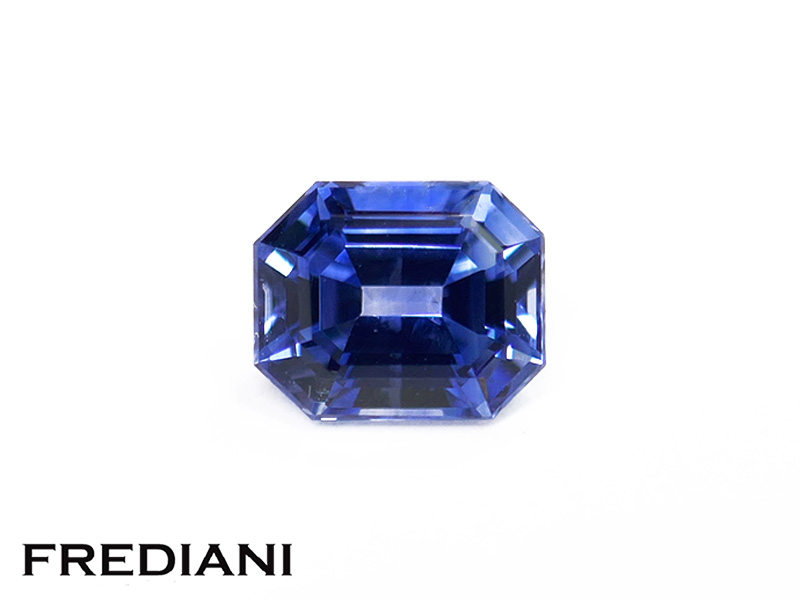 Saphir bleu rectangulaire