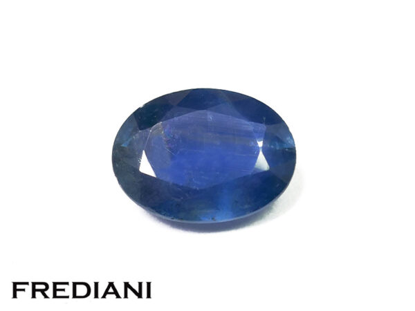 Saphir bleu ovale