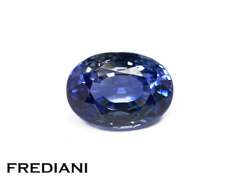 Saphir bleu ovale certifié