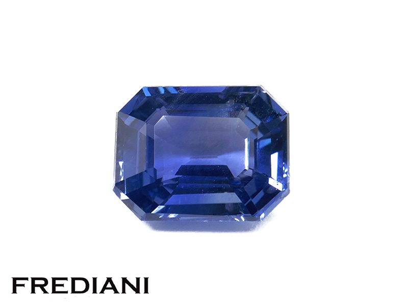 Saphir bleu rectangulaire