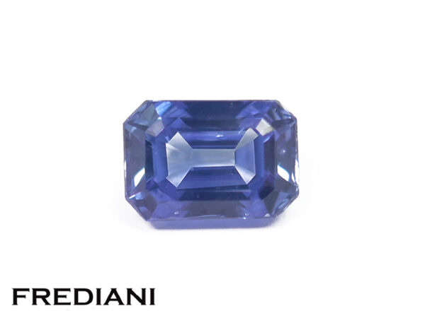Saphir bleu rectangulaire