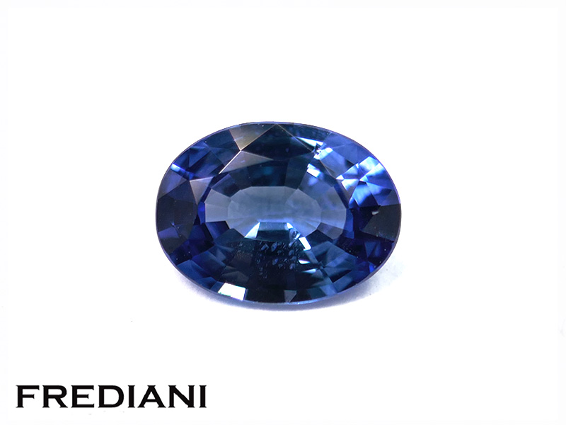 Saphir bleu ovale certifié