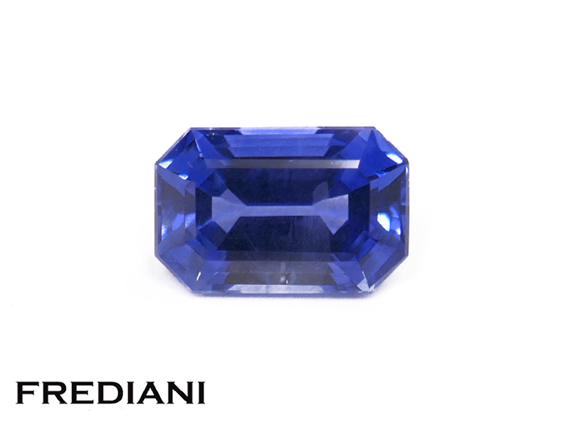 Saphir bleu rectangulaire