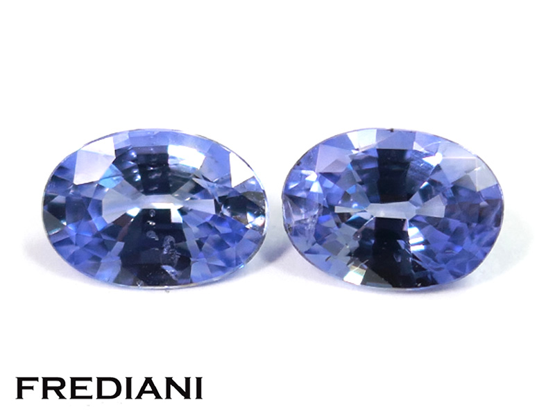 Paire de saphirs bleus ovales