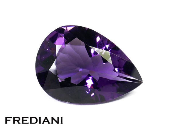 Améthyste poire naturelle 180x128 de 8.78 carats