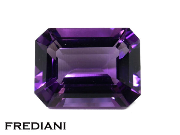 Améthyste rectangulaire naturelle 159x119 de 10.35 carats