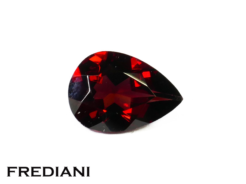 Grenat almandin poire