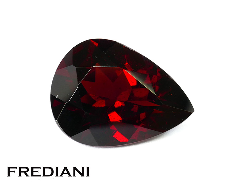 Grenat almandin poire naturel