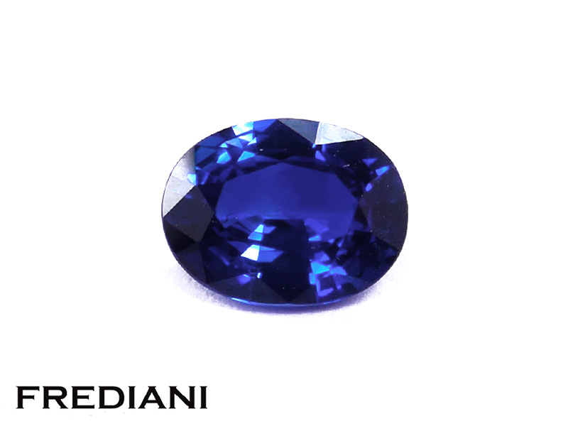 Saphir bleu ovale certifié