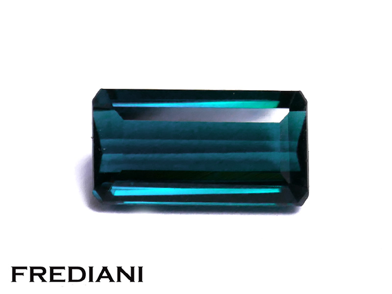 Tourmaline bleue baguette naturelle