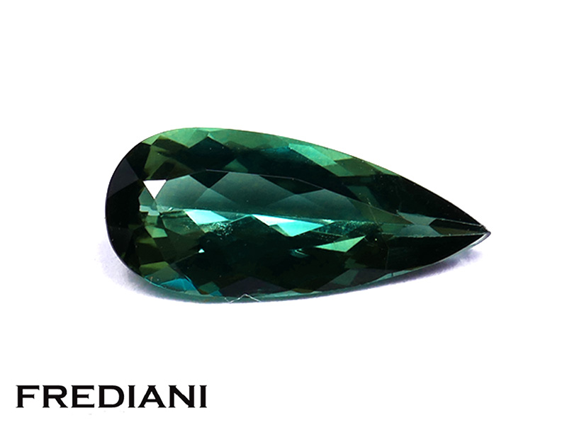 Tourmaline verte poire naturelle