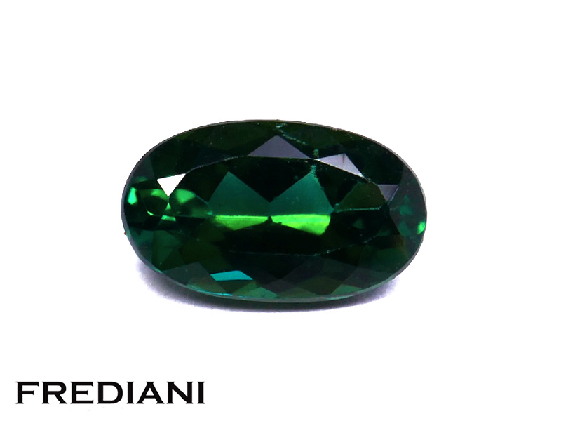 Tourmaline verte ovale naturelle