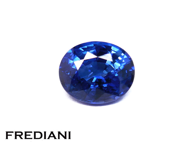 Saphir bleu ovale certifié