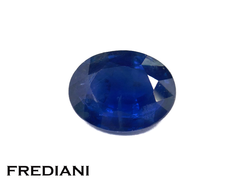 Saphir bleu ovale