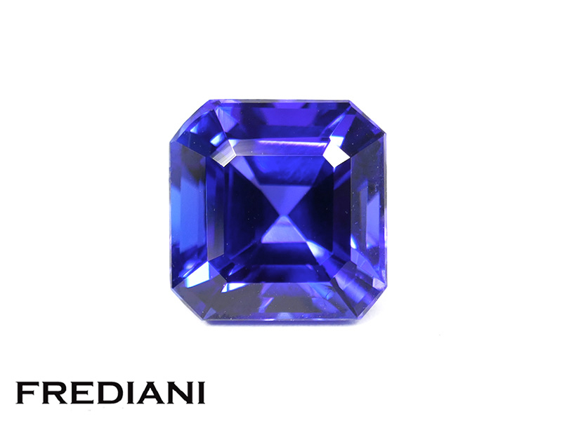Tanzanite carrée top couleur
