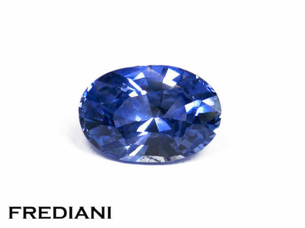Saphir bleu ovale certifié 87x60 de 2.10 carats